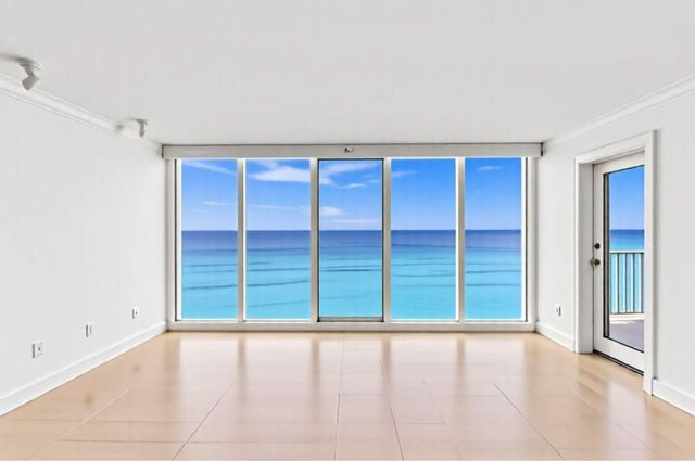 3000 S Ocean Boulevard 1504, Boca Raton, FL 33432