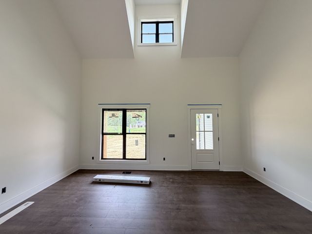 1297 Vickie Ln, Portland, TN 37148