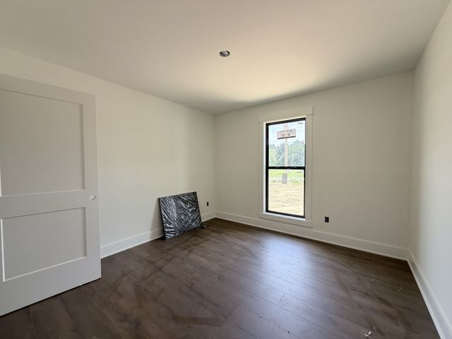 1297 Vickie Ln, Portland, TN 37148