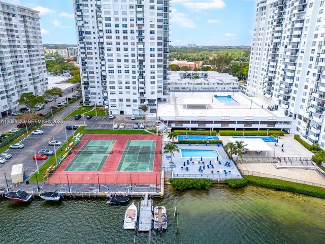 2780 NE 183rd St 2009, Aventura, FL 33160