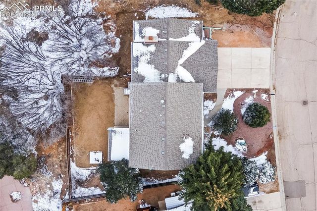 6820 Dauntless Court, Colorado Springs, CO 80919