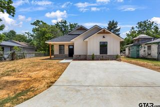 2708 Bunche St., Tyler, TX 75701