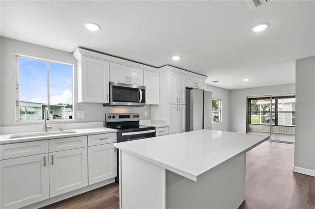 9029 SARAH DRIVE, Polk City, FL 33868