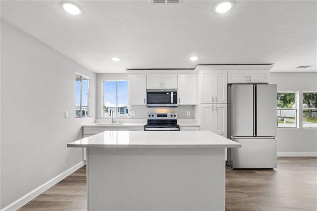 9029 SARAH DRIVE, Polk City, FL 33868