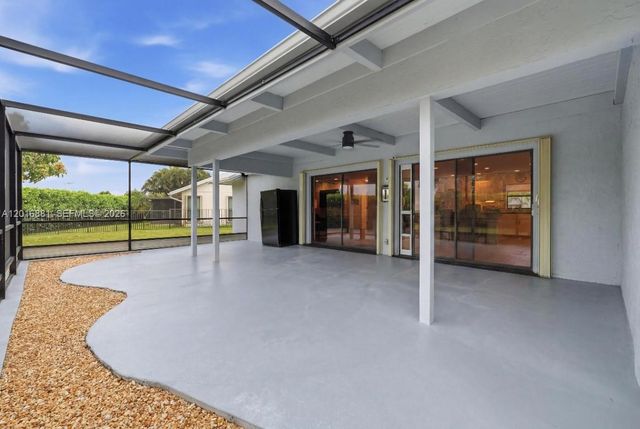 6455 Hitchin Post Way, Delray Beach, FL 33484