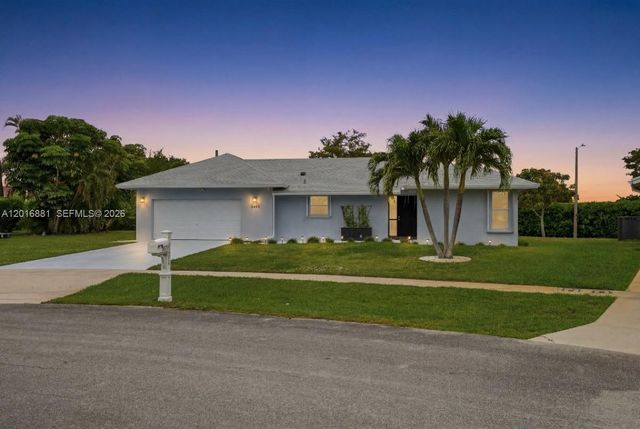6455 Hitchin Post Way, Delray Beach, FL 33484