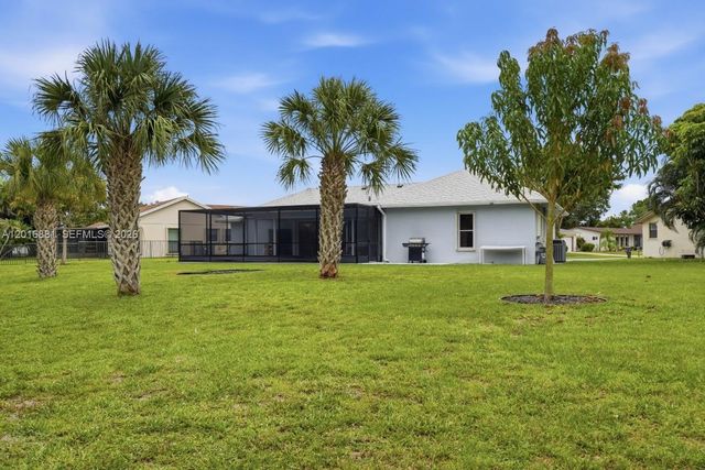 6455 Hitchin Post Way, Delray Beach, FL 33484