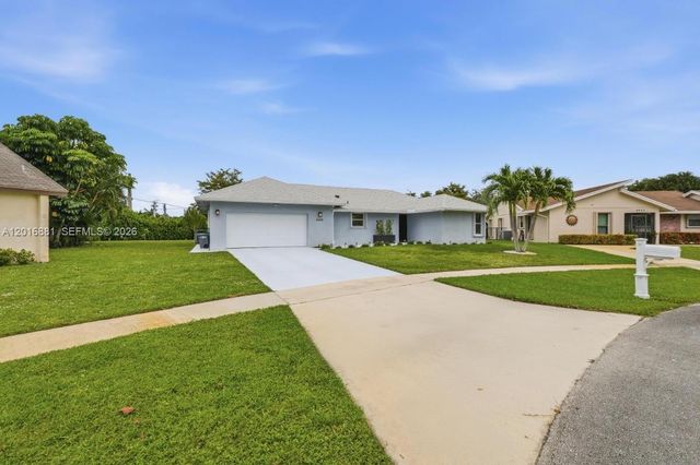 6455 Hitchin Post Way, Delray Beach, FL 33484