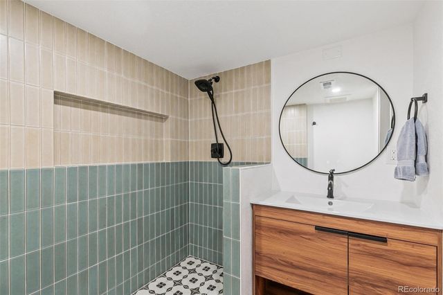 3798 S Wabash Street, Denver, CO 80237