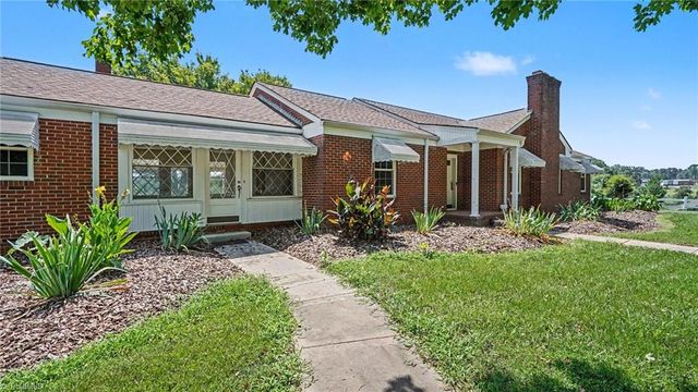 1940 Gold Hill Road, Asheboro, NC 27205