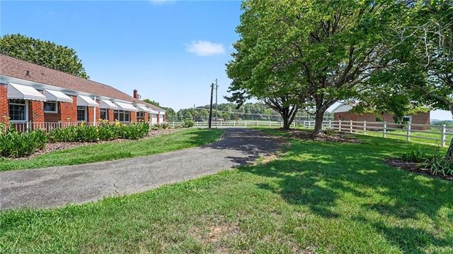 1940 Gold Hill Road, Asheboro, NC 27205