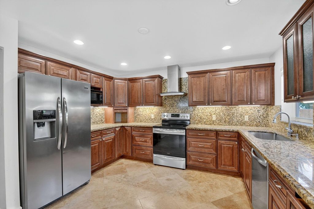 1620 NW 22nd Ave, Delray Beach, FL 33445