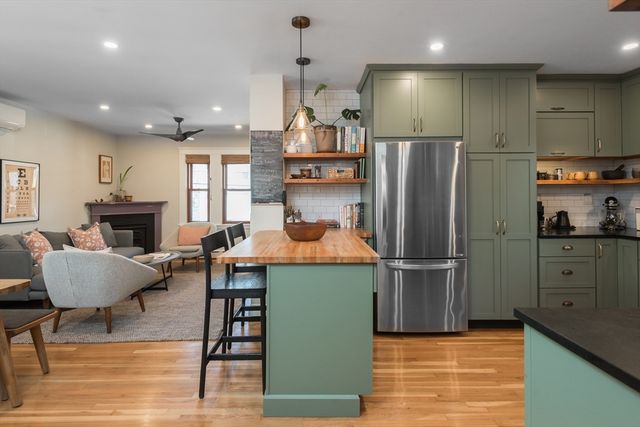 11 Eugenia Rd, Boston, MA 02131