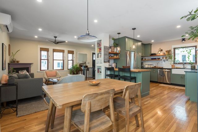 11 Eugenia Rd, Boston, MA 02131