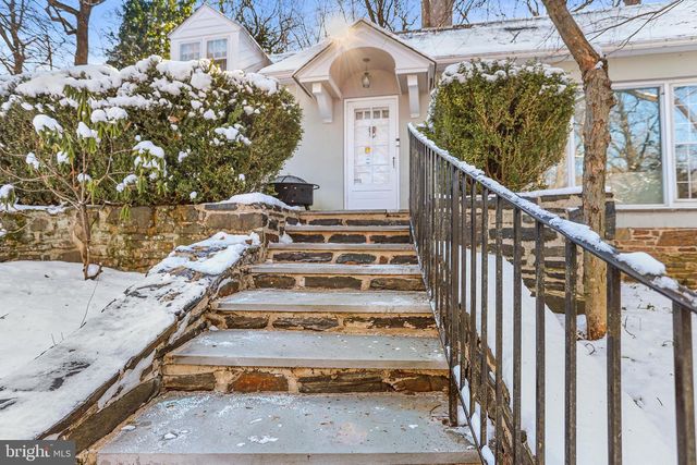 923 WINDING LN, Media, PA 19063