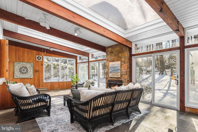 923 WINDING LN, Media, PA 19063