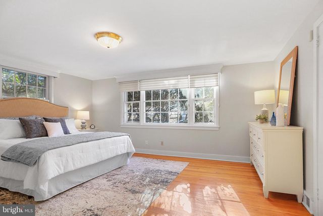 923 WINDING LN, Media, PA 19063