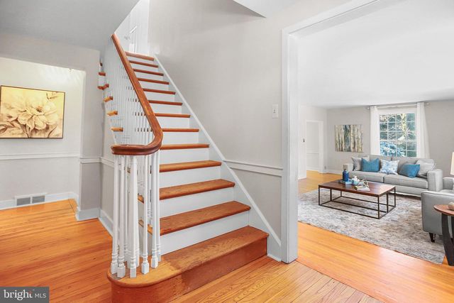 923 WINDING LN, Media, PA 19063