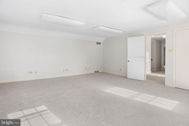 923 WINDING LN, Media, PA 19063