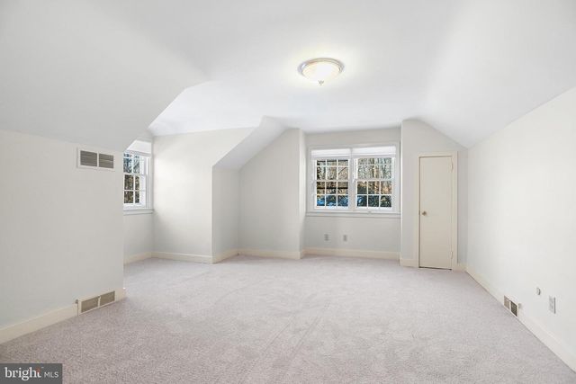 923 WINDING LN, Media, PA 19063