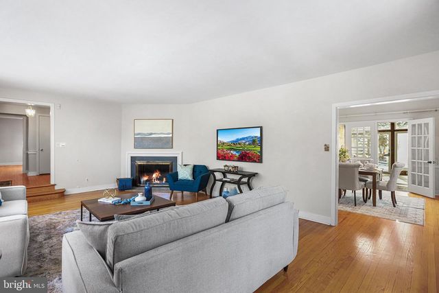 923 WINDING LN, Media, PA 19063