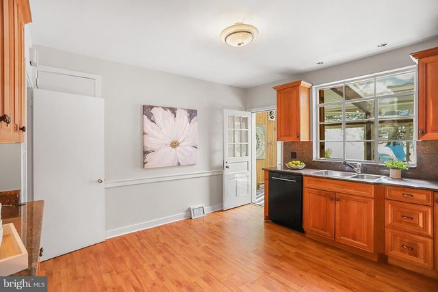 923 WINDING LN, Media, PA 19063