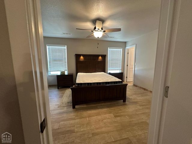 1779 NC 1600, Compton, AR 72624