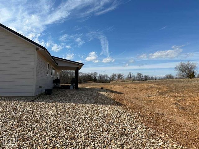 1779 NC 1600, Compton, AR 72624