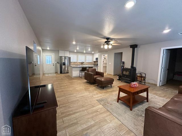 1779 NC 1600, Compton, AR 72624