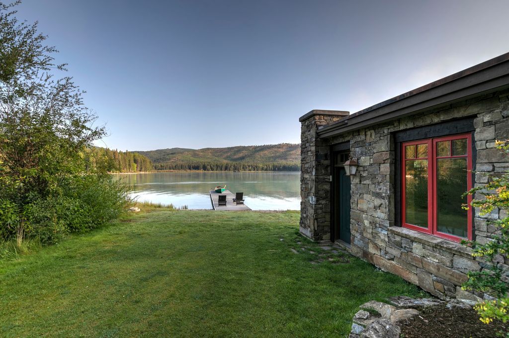 Address unavailable. photo 27