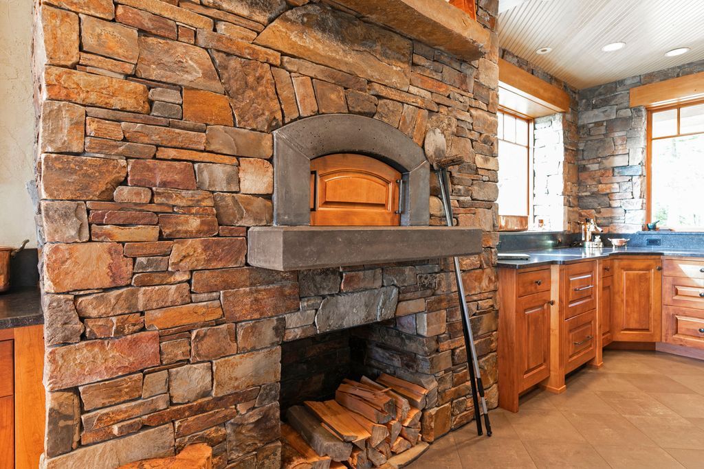 Address unavailable. photo 47