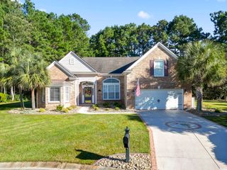 13 Grovecrest Dr., Murrells Inlet, SC 29576