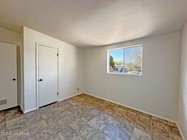 4917 E 23rd Street, Tucson, AZ 85711