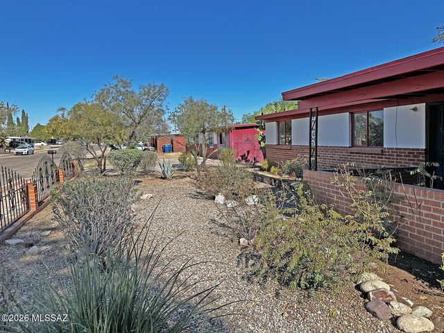 4917 E 23rd Street, Tucson, AZ 85711