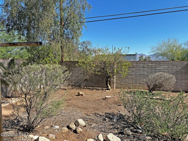 4917 E 23rd Street, Tucson, AZ 85711