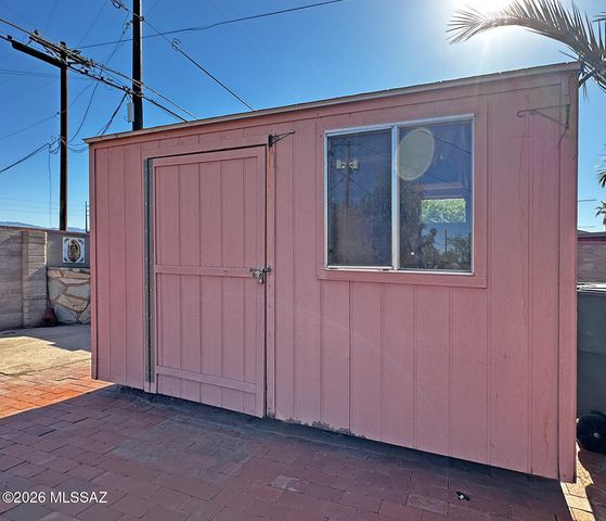4917 E 23rd Street, Tucson, AZ 85711