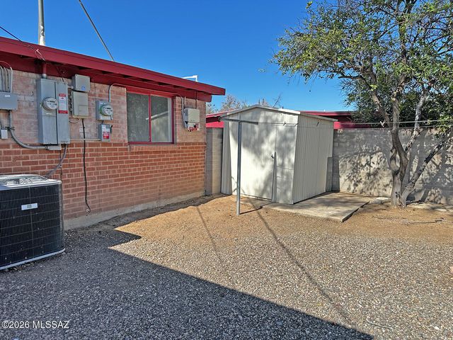4917 E 23rd Street, Tucson, AZ 85711