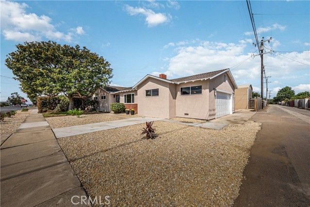 4685 5th, Guadalupe, CA 93434