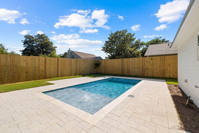 162 Ash Street, Santa Rosa Beach, FL 32459