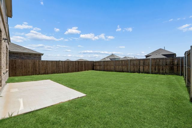 1633 Ackerly Drive, Forney, TX 75126