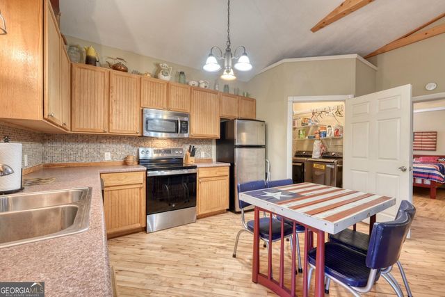 102 Maple Lane, Blairsville, GA 30512