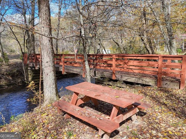 102 Maple Lane, Blairsville, GA 30512