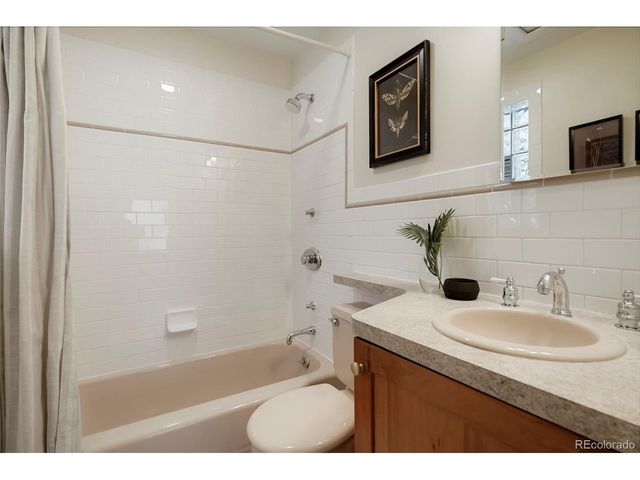 2379 Dahlia St, Denver, CO 80207