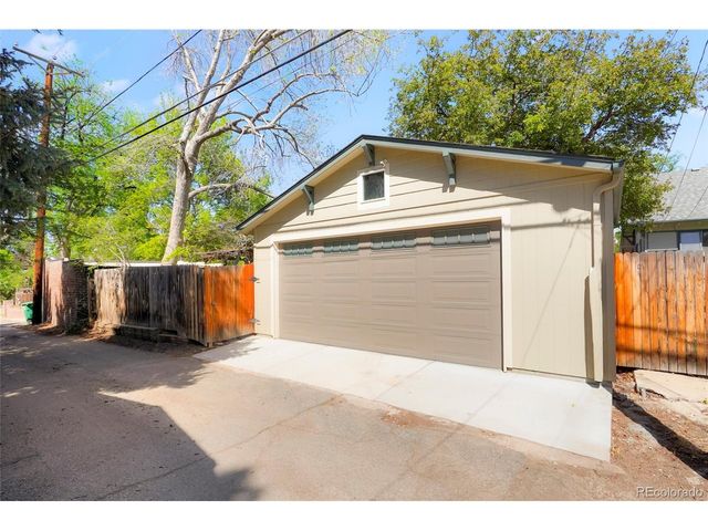 2379 Dahlia St, Denver, CO 80207