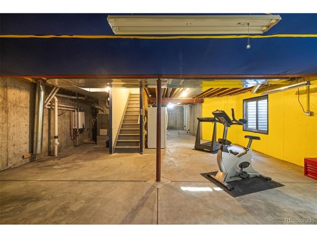 2454 S Scranton Way, Aurora, CO 80014