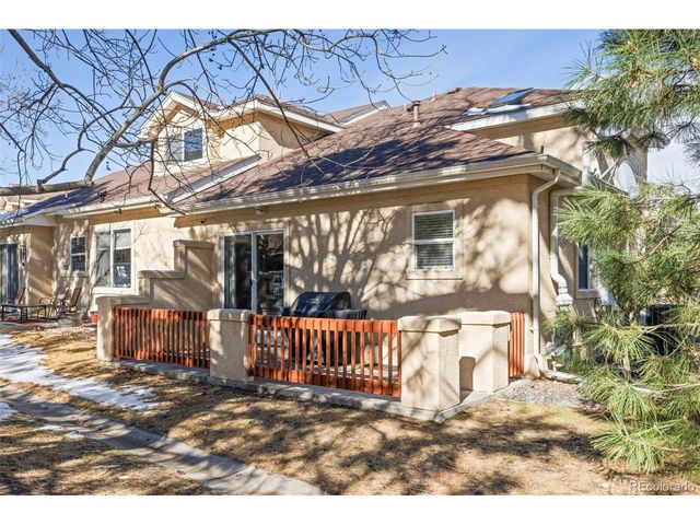 2454 S Scranton Way, Aurora, CO 80014