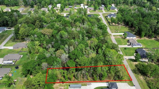 134 County Road 6606, Dayton, TX 77535