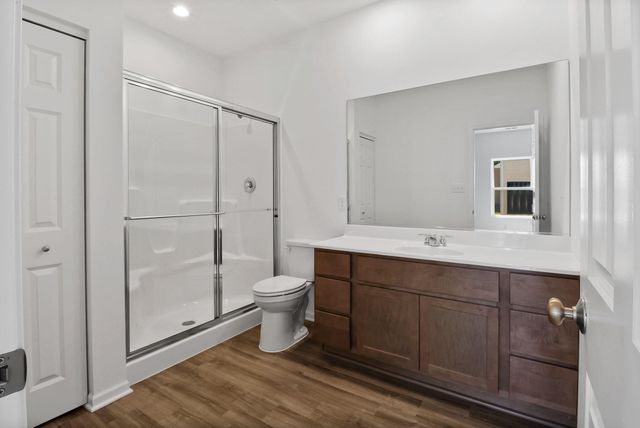 1519 W 72nd Place, Merrillville, IN 46410