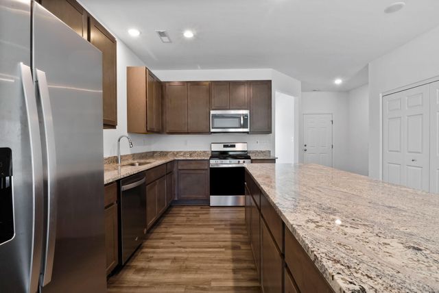 1519 W 72nd Place, Merrillville, IN 46410