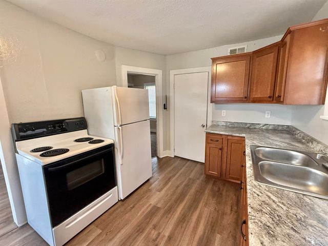 9834 Streeter Drive, Erie, MI 48133